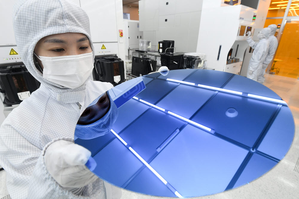 국내 최초 12인치 반도체 테스트베드 구축