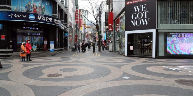 '생산' 두달째 늘고 '소비' 7개월만 최대