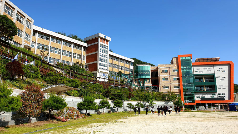 전남 순천효산고등학교 전경