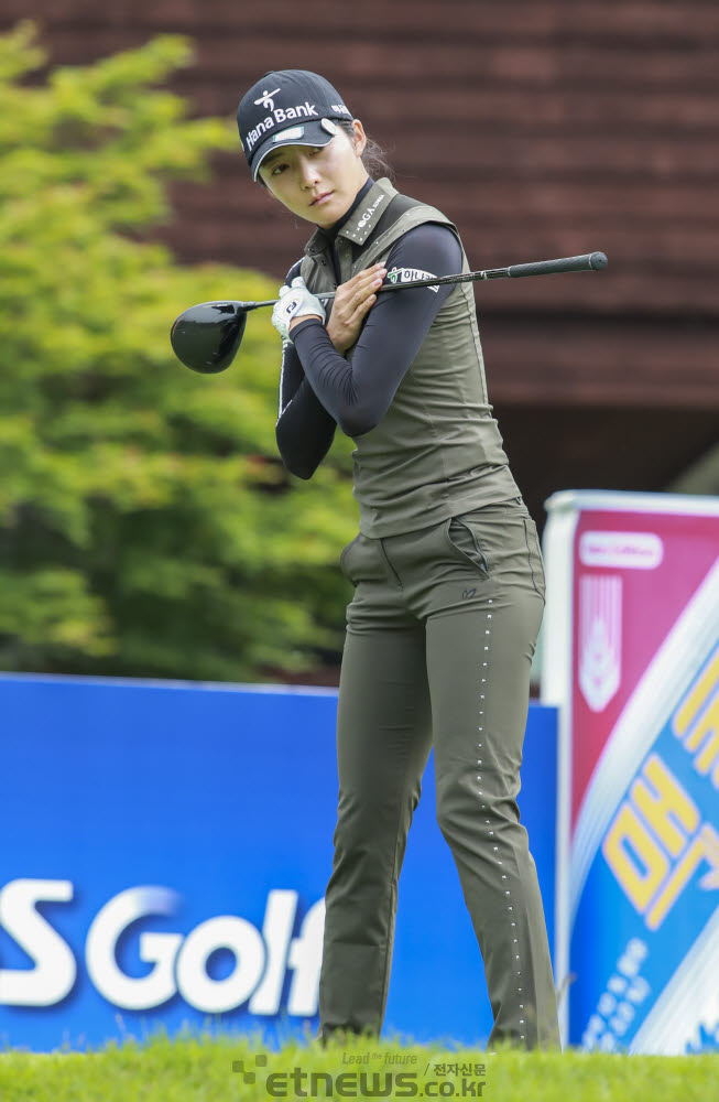 [포토]정지유, 에임은 어깨 정렬로