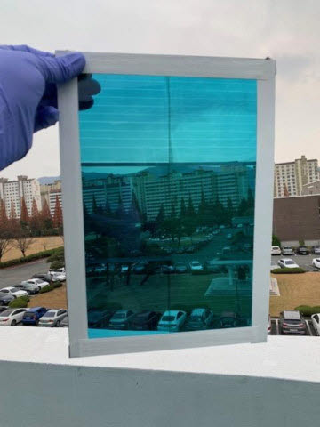 KIMS가 개발한 유기물 기반 스마트창호 필름