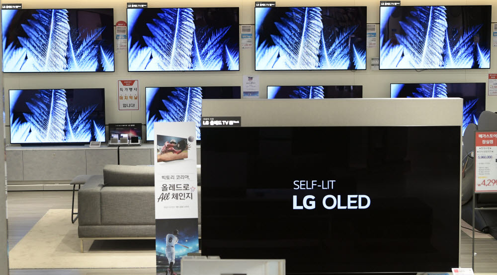 시장 넓혀가는 OLED TV