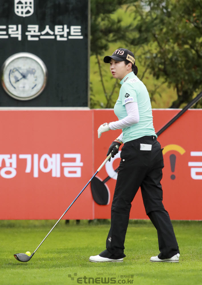 [포토]배경은, OK저축은행 박세리 인비테이셔널 참가해요