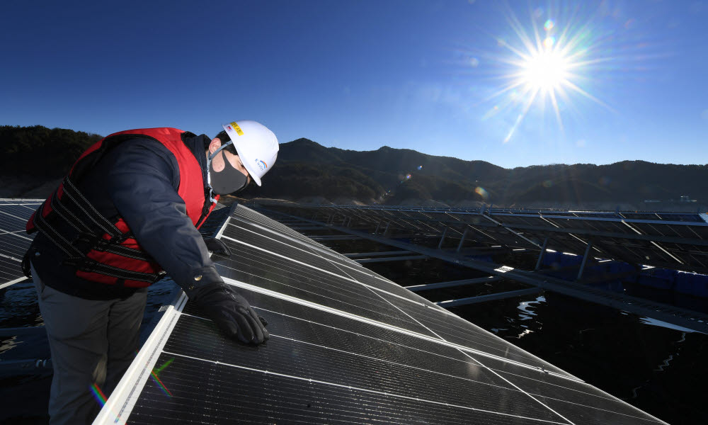 국내 최대 규모 수상태양광으로 탄소중립 실현
