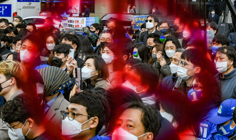 선택의 시간...'유권자들의 선택은'