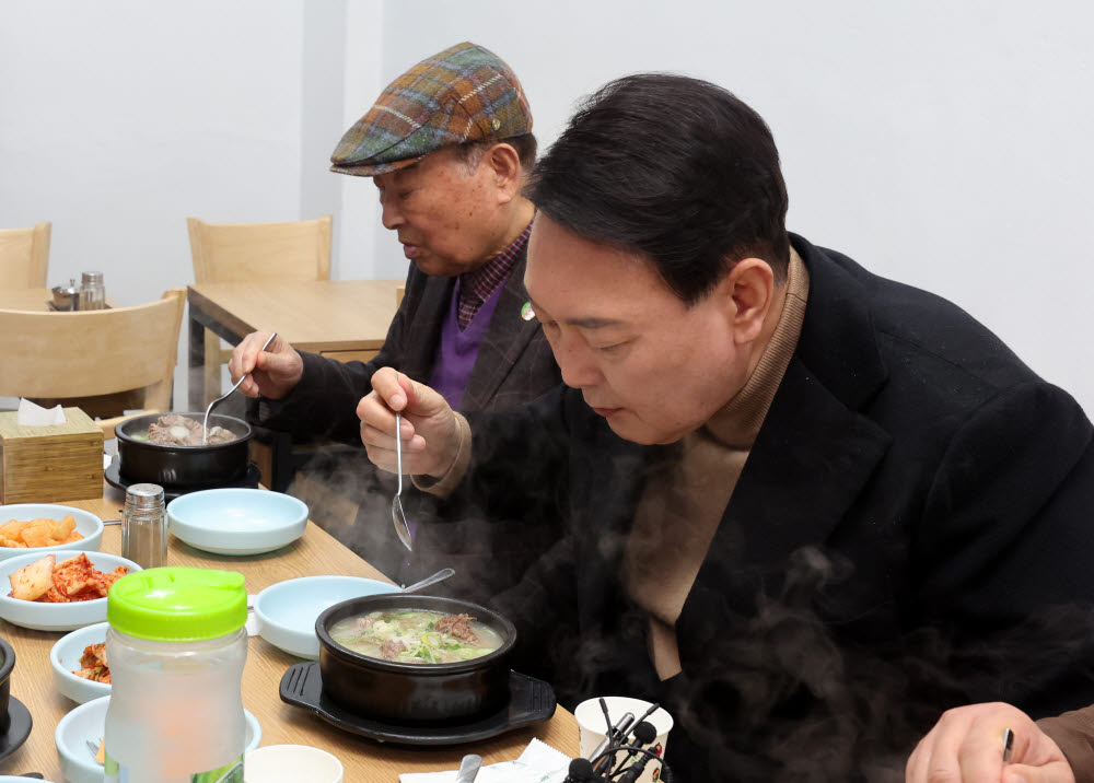 남대문 시장 방문한 윤석열 대통령 당선인