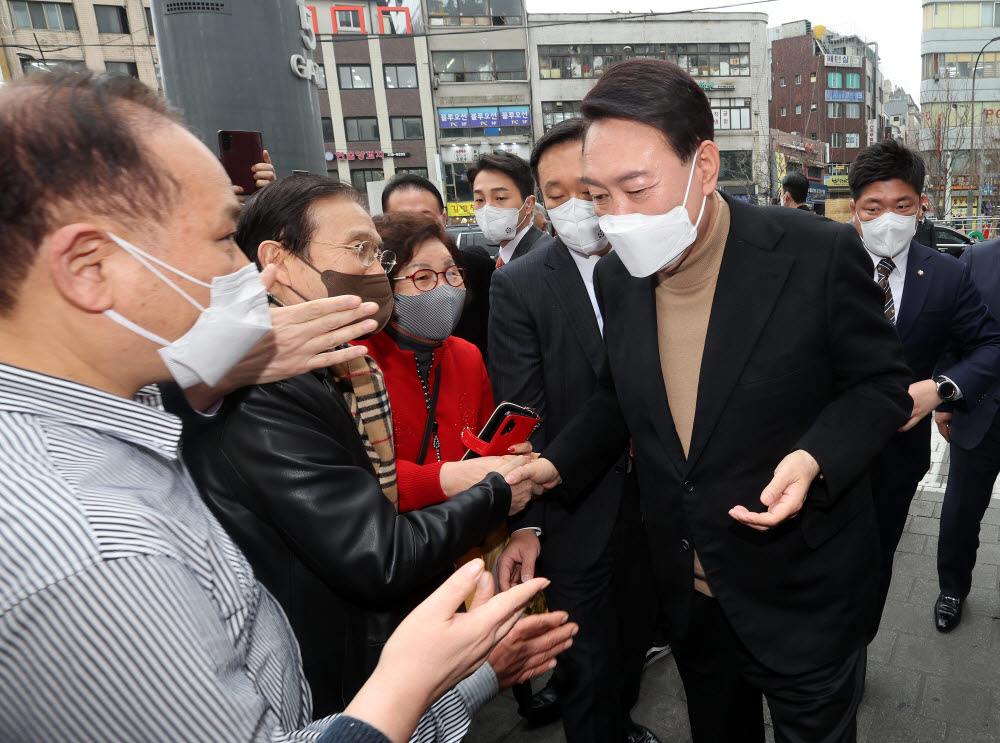 남대문 시장 방문한 윤석열 대통령 당선인