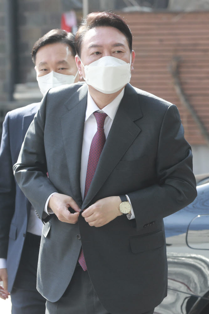 인수위 출근하는 윤석열 당선인