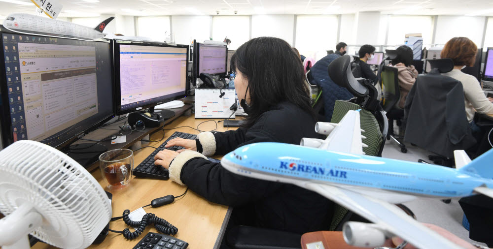 국제선 주간 100회씩 증편, 격리면제에 여행업계 훈풍 분다