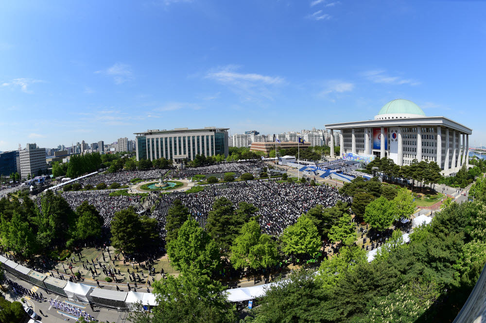 인파로 가득 메운 대통령 취임식