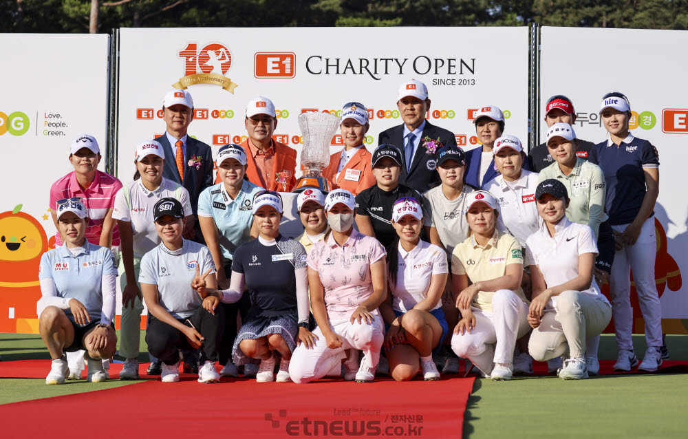 [포토]정윤지, 첫 우승이라 너무 기뻐요