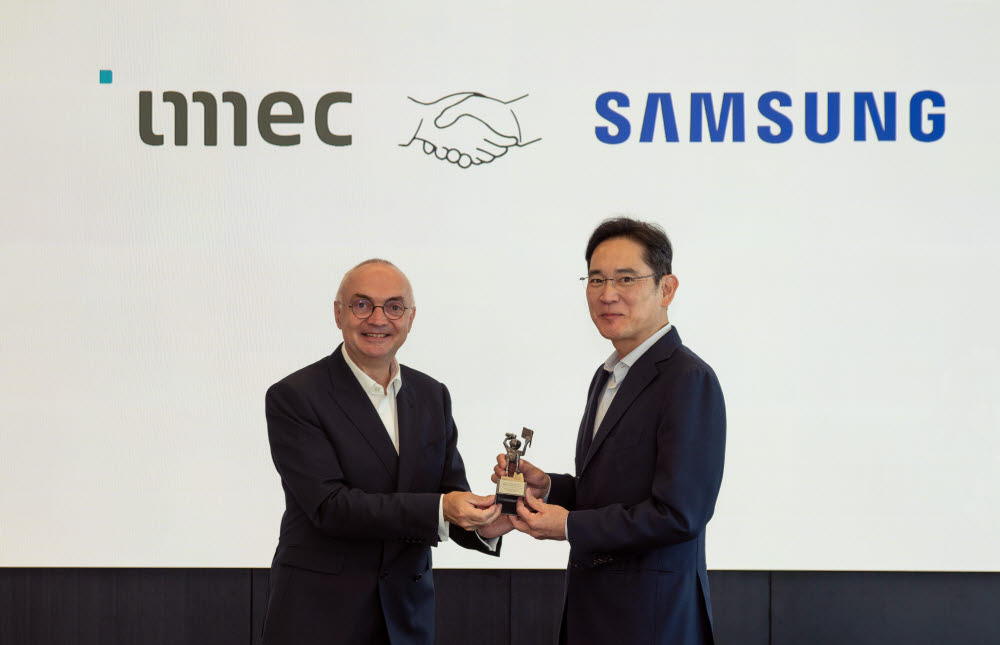 imec CEO 만난 이재용 부회장