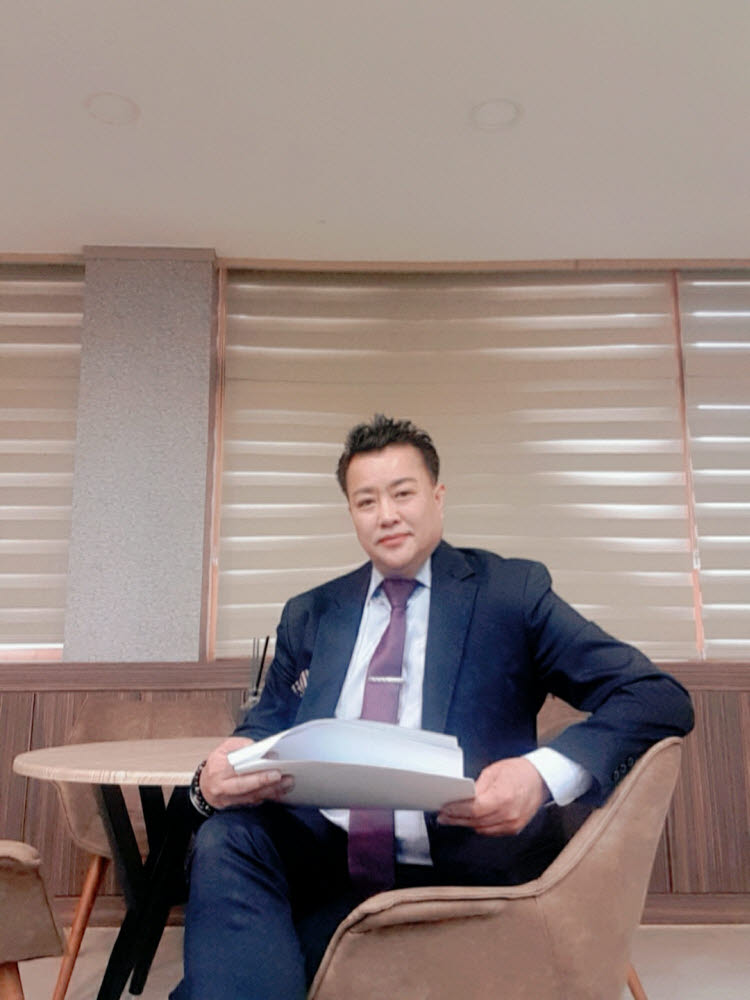 민정욱 동일공업고등학교 교장