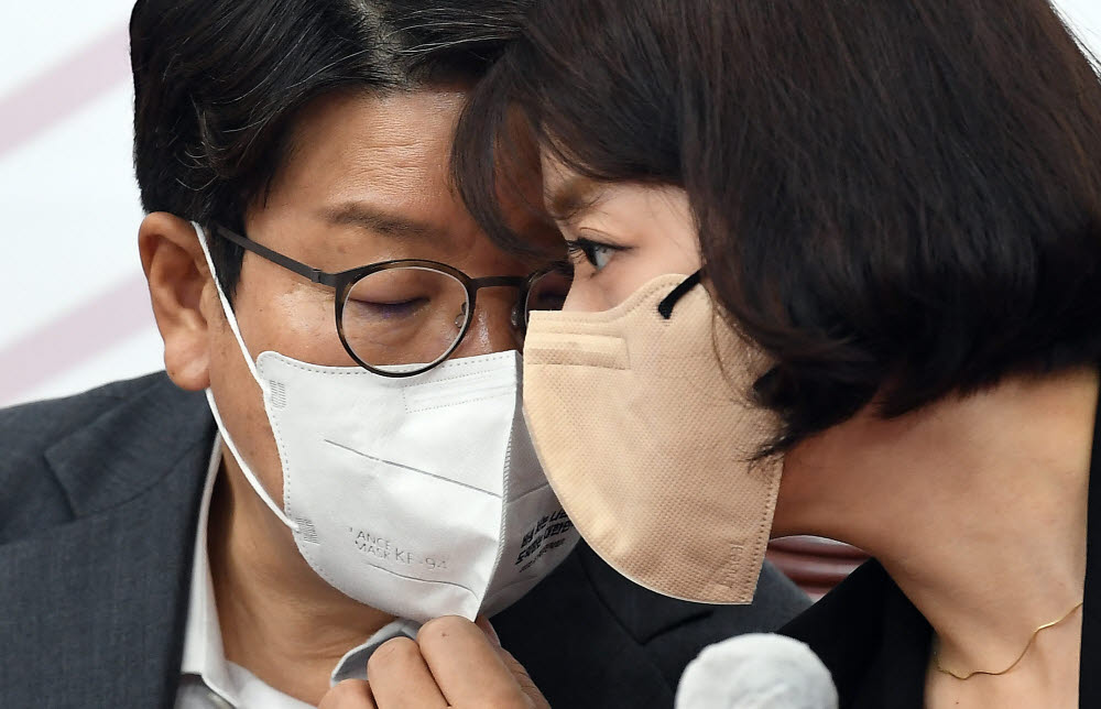 권성동 "이준석, 징계 수용해야…선거승리 개인기로 된 것 아냐"