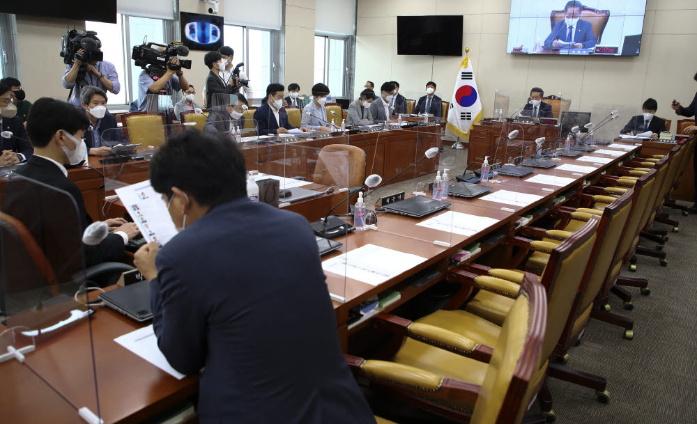 국회 과방위 국민의힘 불참