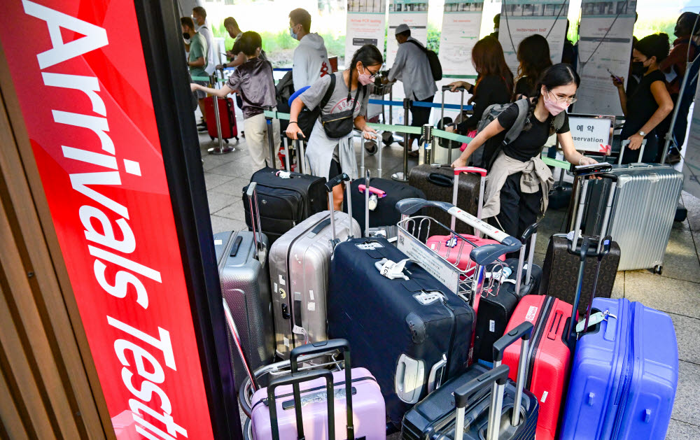 입국 전 코로나 검사 폐지...여행업계 기대감 'UP'