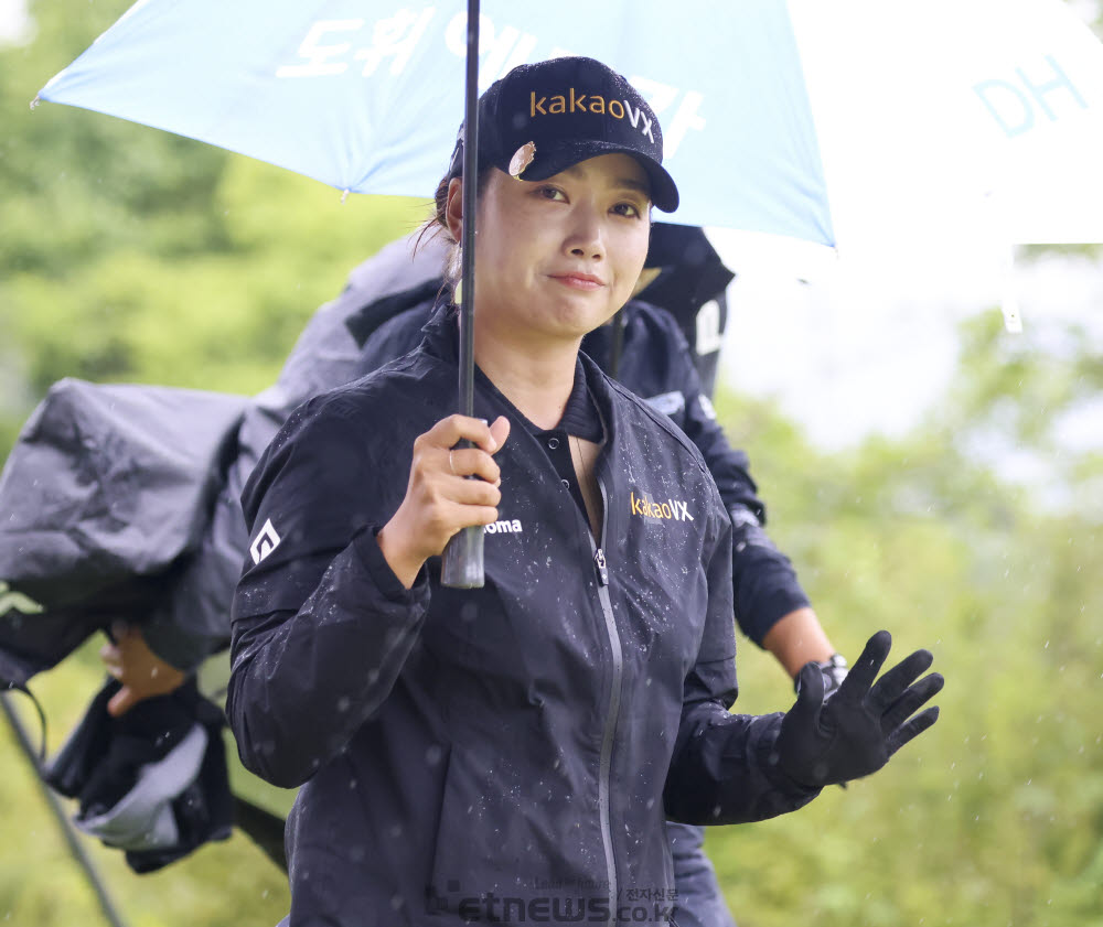 [포토]한진선, 오늘 5타 줄이고 우승할게요