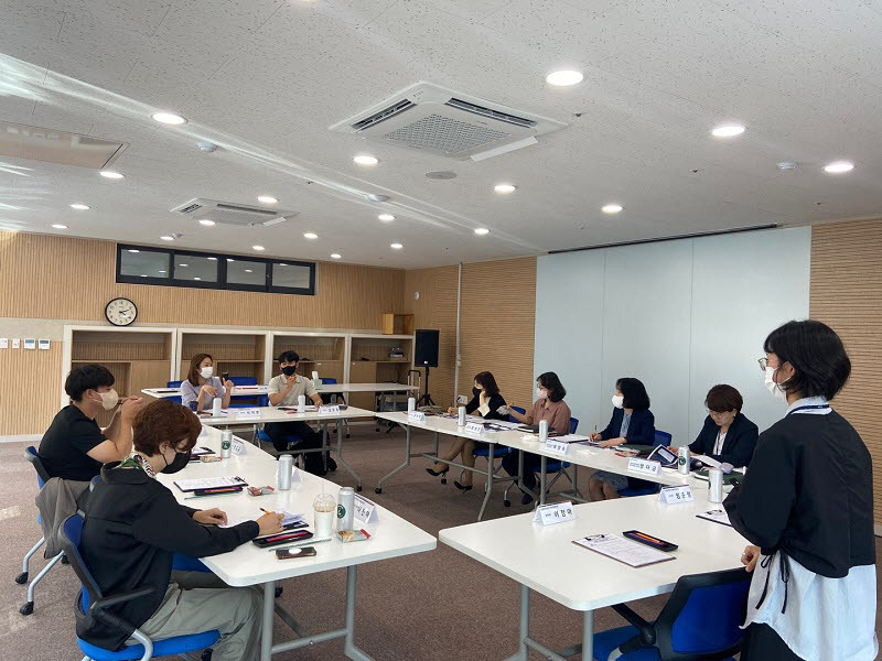 전북창조경제혁신센터는 29일 군산·김제 등 새만금권역을 대상으로 시군청년혁신가 예비창업지원 권역별 간담회를 개최했다.