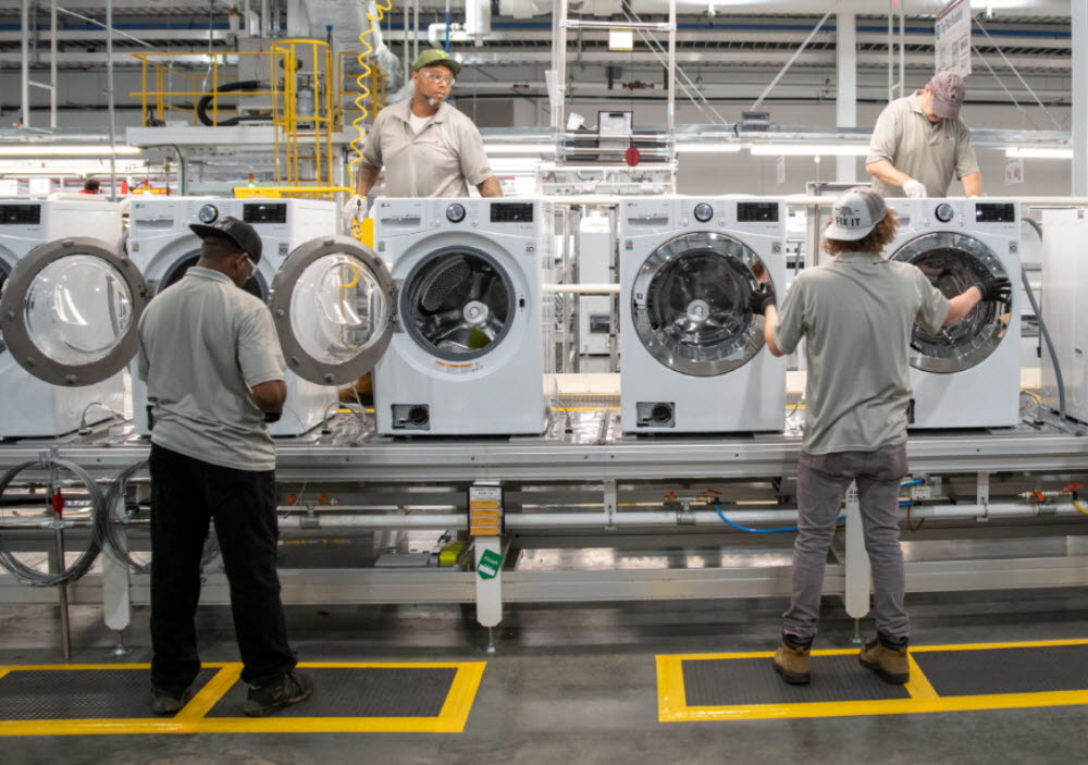 LG전자 미국 테네시 세탁기 공장 생산라인