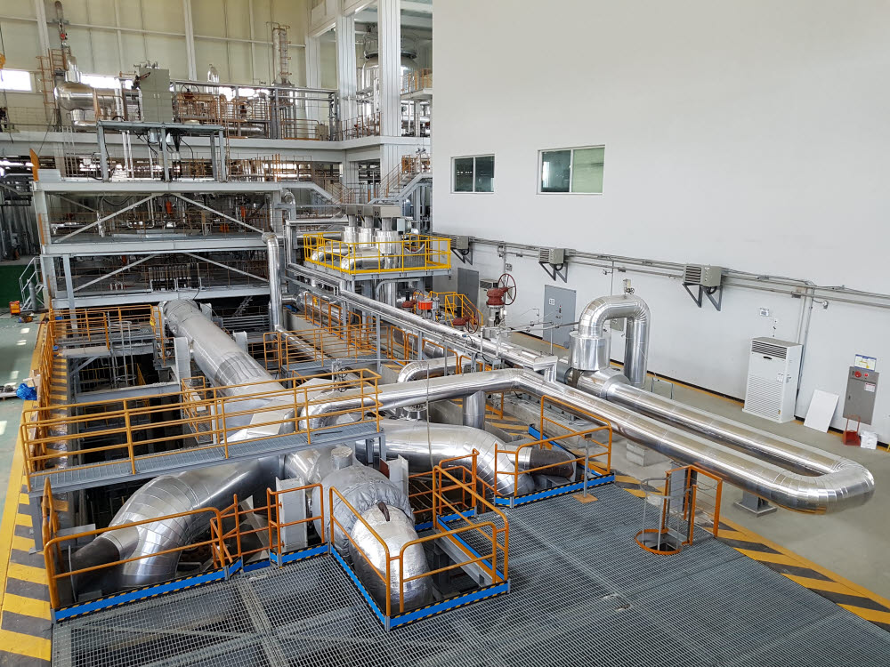 원자력연 내 구축된 원자로 냉각재 펌프 시험설비. 이를 활용해 국산 펌프 시제품 500시간 시험과 성능검증 기술 개발을 마쳤다.