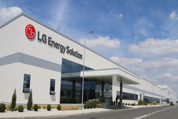 LG에너지솔루션 전기차 배터리 공장