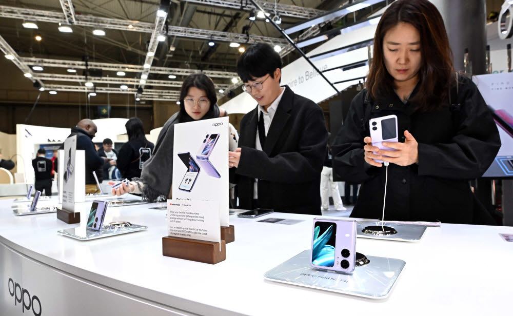 [MWC23]OPPO 스마트폰은 어떤가