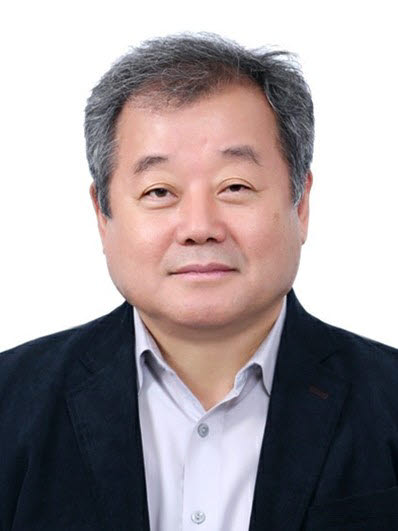강진갑 역사문화콘텐츠연구원장, 전 경기대 교수