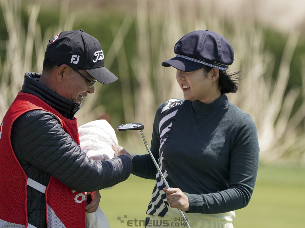 [포토]장은수, 어려운 홀 파세이브 했어요